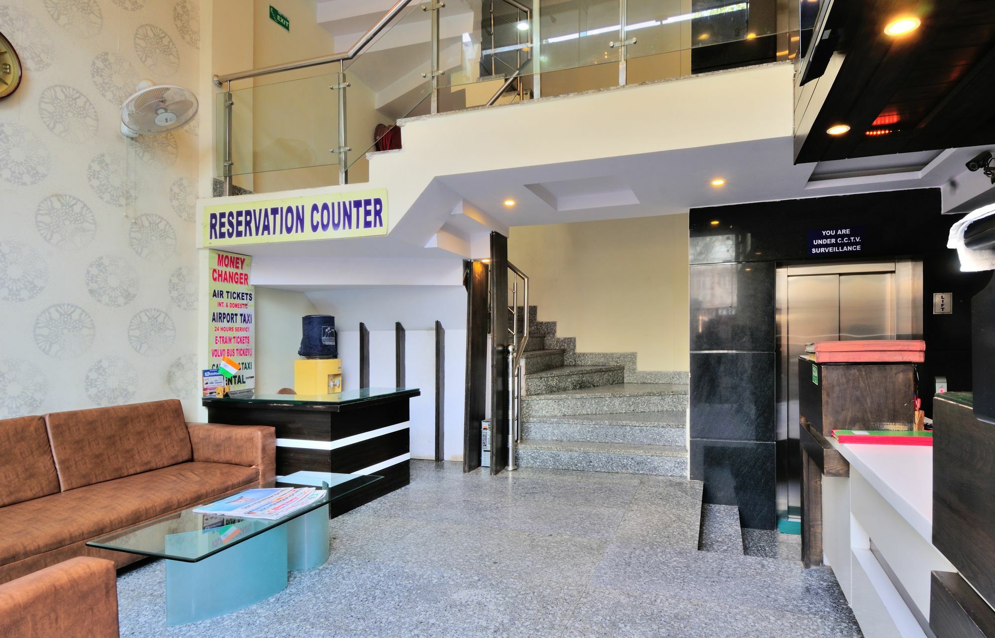 Hotel Gold Star Inn - Paharganj New Delhi Buitenkant foto